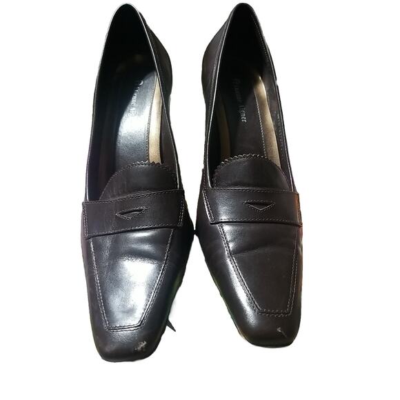 Vintage Etienne Aigner E-Labelle Brown Leather Kitten Herl Pumps Size 8M - Picture 1 of 7